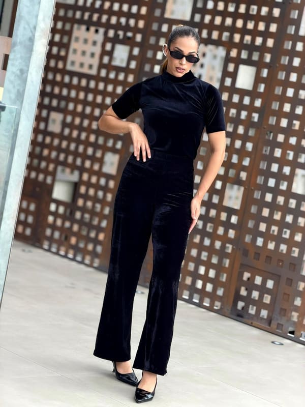 Conjunto Veludo Preto